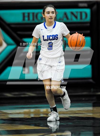 Thumbnail 2 in La Jolla Country Day vs. New Hope Academy (NIKE Tournament of Champions) photogallery.