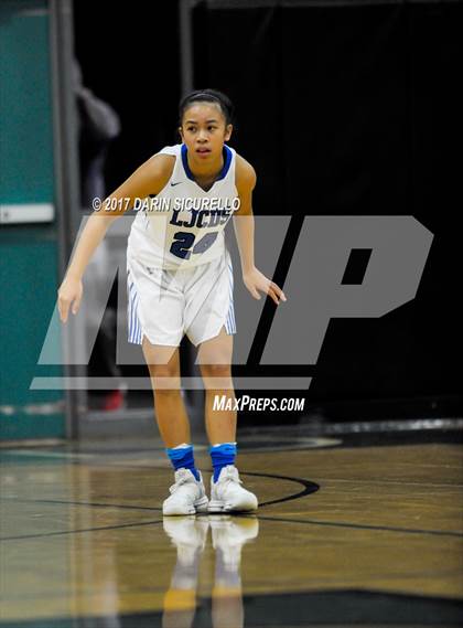 Thumbnail 3 in La Jolla Country Day vs. New Hope Academy (NIKE Tournament of Champions) photogallery.