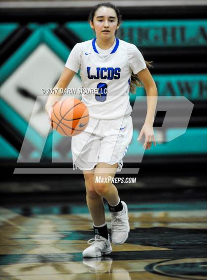 Thumbnail 2 in La Jolla Country Day vs. New Hope Academy (NIKE Tournament of Champions) photogallery.