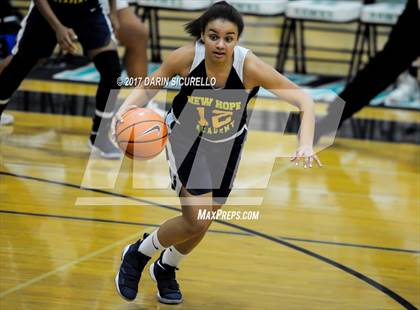 Thumbnail 3 in La Jolla Country Day vs. New Hope Academy (NIKE Tournament of Champions) photogallery.