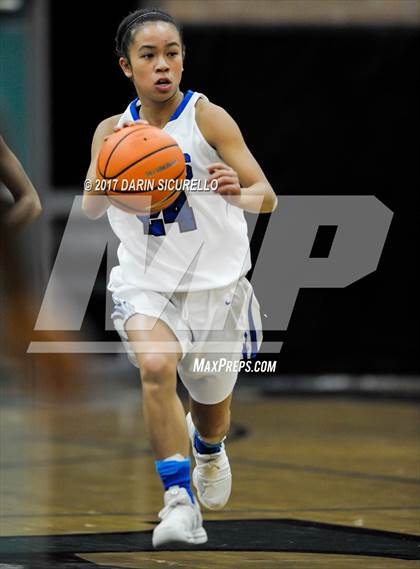 Thumbnail 3 in La Jolla Country Day vs. New Hope Academy (NIKE Tournament of Champions) photogallery.