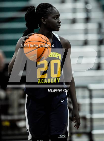Thumbnail 2 in La Jolla Country Day vs. New Hope Academy (NIKE Tournament of Champions) photogallery.