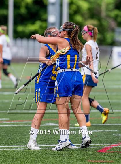 Thumbnail 2 in West Genesee vs. West Islip (NYSPHSAA Class A Semifinal) photogallery.