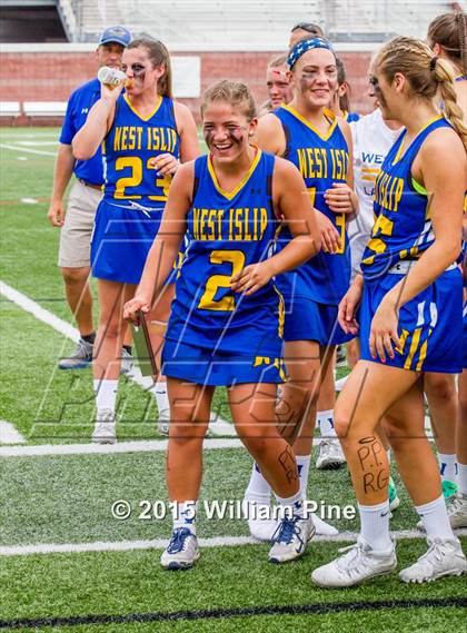 Thumbnail 1 in West Genesee vs. West Islip (NYSPHSAA Class A Semifinal) photogallery.