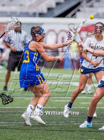 Thumbnail 3 in West Genesee vs. West Islip (NYSPHSAA Class A Semifinal) photogallery.