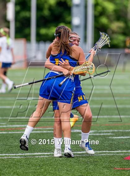 Thumbnail 3 in West Genesee vs. West Islip (NYSPHSAA Class A Semifinal) photogallery.