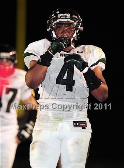 Thumbnail 3 in Redlands East Valley vs. Chino Hills photogallery.