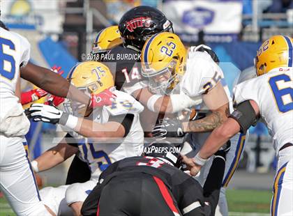 Thumbnail 3 in Middletown vs. Aliquippa (PIAA 3A Championship) photogallery.