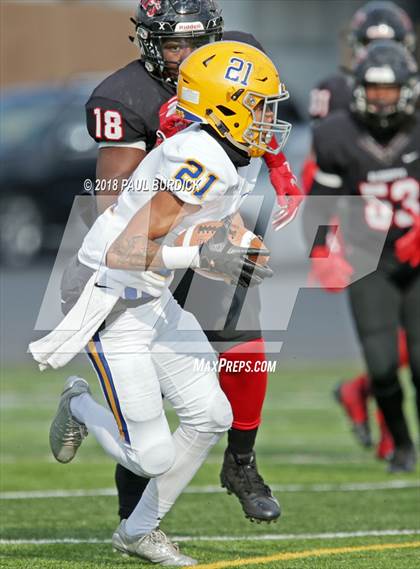 Thumbnail 1 in Middletown vs. Aliquippa (PIAA 3A Championship) photogallery.