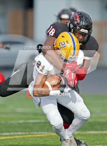 Thumbnail 2 in Middletown vs. Aliquippa (PIAA 3A Championship) photogallery.