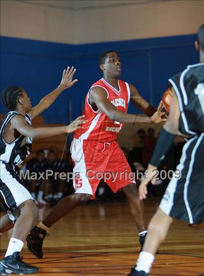 Thumbnail 1 in Acorn vs Blessed Sacrament (Queens Jam Christmas Classic) photogallery.
