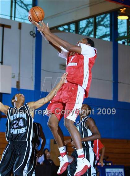Thumbnail 3 in Acorn vs Blessed Sacrament (Queens Jam Christmas Classic) photogallery.