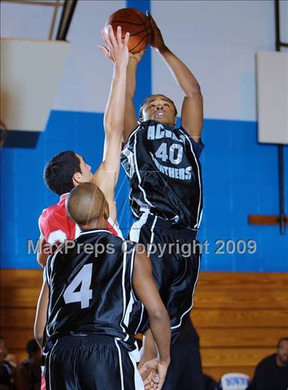 Thumbnail 3 in Acorn vs Blessed Sacrament (Queens Jam Christmas Classic) photogallery.