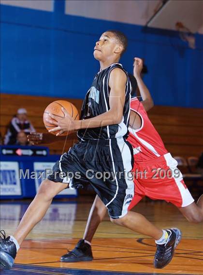 Thumbnail 3 in Acorn vs Blessed Sacrament (Queens Jam Christmas Classic) photogallery.