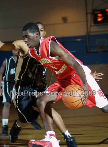 Thumbnail 3 in Acorn vs Blessed Sacrament (Queens Jam Christmas Classic) photogallery.