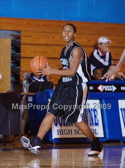 Thumbnail 2 in Acorn vs Blessed Sacrament (Queens Jam Christmas Classic) photogallery.