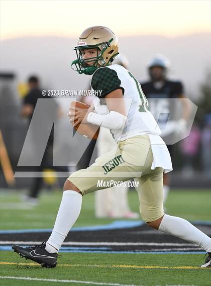 Thumbnail 1 in Jesuit @ Mountainside photogallery.