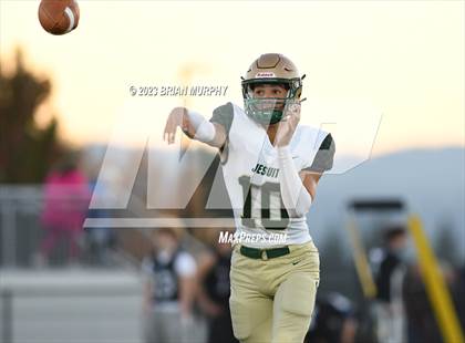 Thumbnail 1 in Jesuit @ Mountainside photogallery.