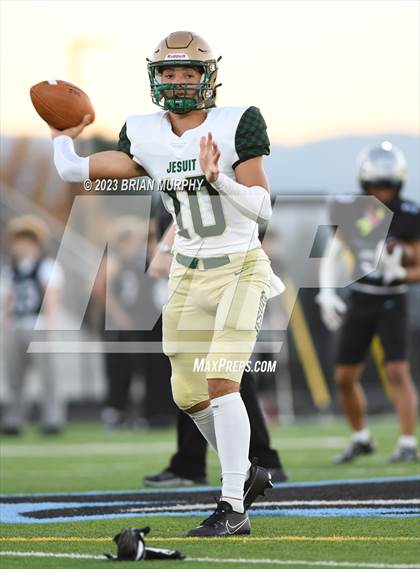 Thumbnail 1 in Jesuit @ Mountainside photogallery.