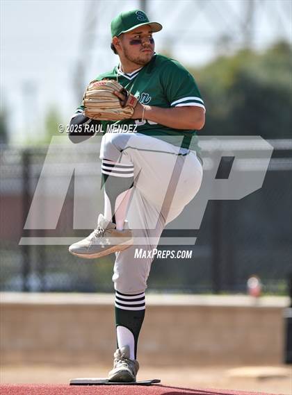 Thumbnail 1 in Schurr @ Bell Gardens photogallery.