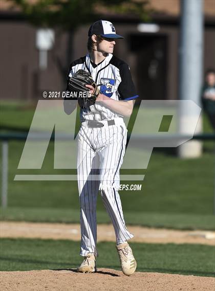 Thumbnail 1 in Crete-Monee @ Lincoln-Way East photogallery.