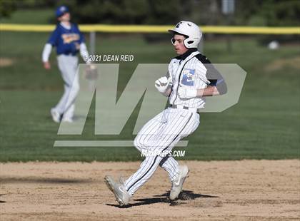 Thumbnail 1 in Crete-Monee @ Lincoln-Way East photogallery.