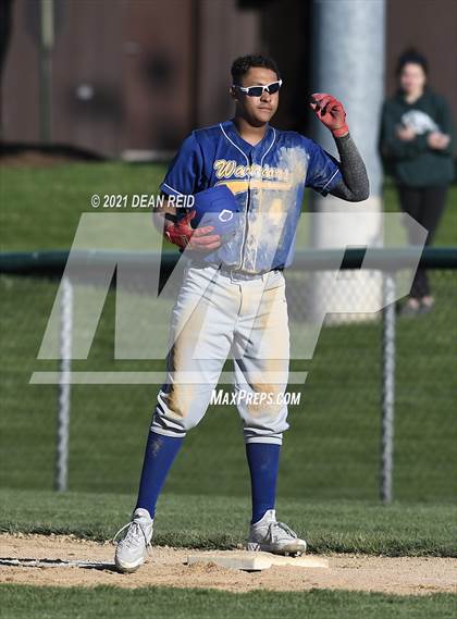 Thumbnail 1 in Crete-Monee @ Lincoln-Way East photogallery.