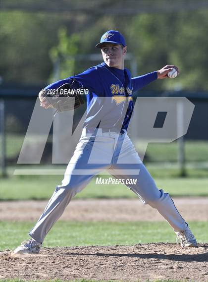 Thumbnail 3 in Crete-Monee @ Lincoln-Way East photogallery.