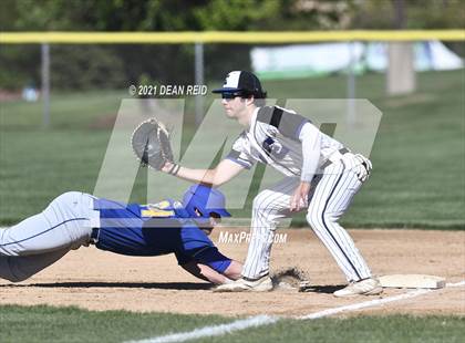 Thumbnail 1 in Crete-Monee @ Lincoln-Way East photogallery.