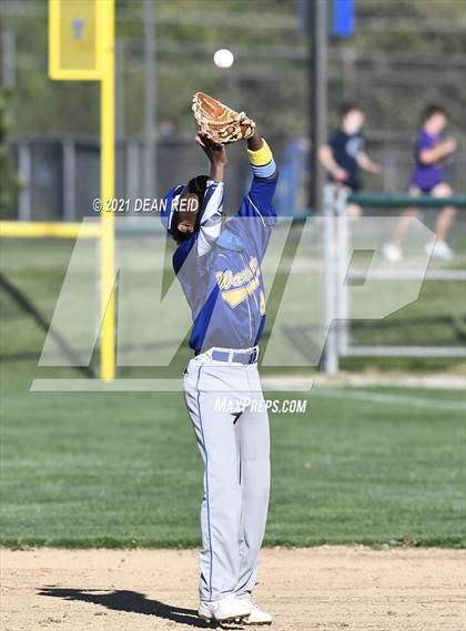 Thumbnail 3 in Crete-Monee @ Lincoln-Way East photogallery.