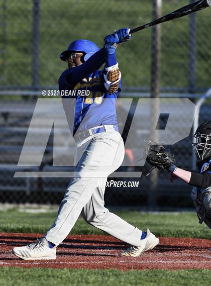 Thumbnail 2 in Crete-Monee @ Lincoln-Way East photogallery.