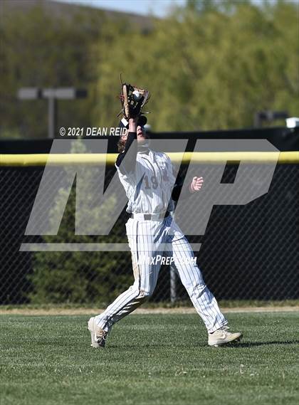 Thumbnail 3 in Crete-Monee @ Lincoln-Way East photogallery.