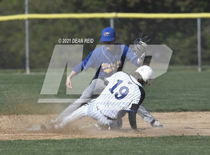 Thumbnail 3 in Crete-Monee @ Lincoln-Way East photogallery.