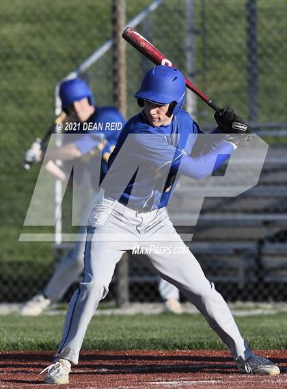 Thumbnail 2 in Crete-Monee @ Lincoln-Way East photogallery.