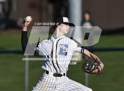 Thumbnail 3 in Crete-Monee @ Lincoln-Way East photogallery.