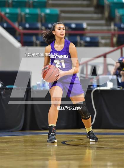 Thumbnail 1 in Holy Family vs. Green Mountain (CHSAA 4A Final Four) photogallery.