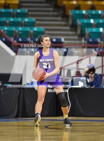 Thumbnail 3 in Holy Family vs. Green Mountain (CHSAA 4A Final Four) photogallery.