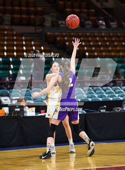 Thumbnail 3 in Holy Family vs. Green Mountain (CHSAA 4A Final Four) photogallery.