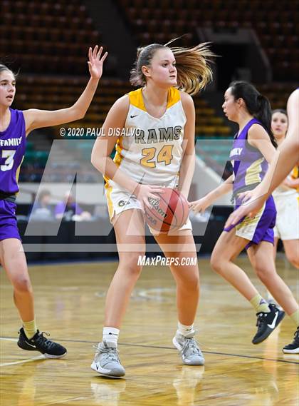 Thumbnail 2 in Holy Family vs. Green Mountain (CHSAA 4A Final Four) photogallery.