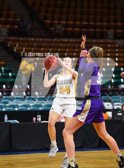 Thumbnail 3 in Holy Family vs. Green Mountain (CHSAA 4A Final Four) photogallery.