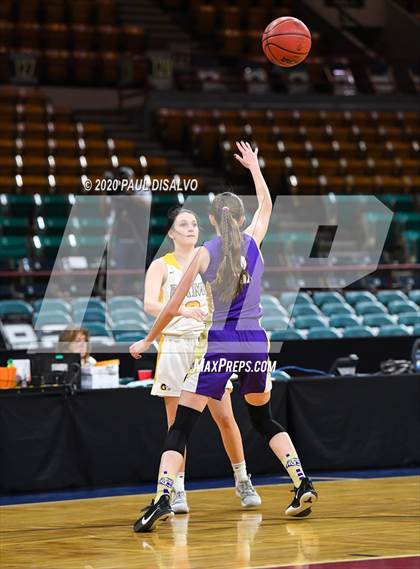 Thumbnail 1 in Holy Family vs. Green Mountain (CHSAA 4A Final Four) photogallery.