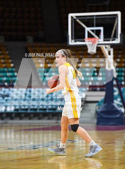 Thumbnail 3 in Holy Family vs. Green Mountain (CHSAA 4A Final Four) photogallery.