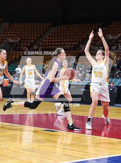 Thumbnail 3 in Holy Family vs. Green Mountain (CHSAA 4A Final Four) photogallery.