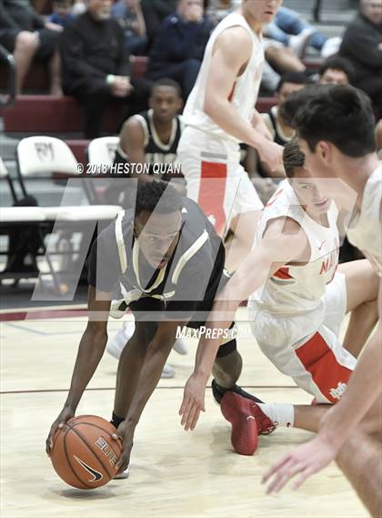 Thumbnail 2 in Mater Dei vs. Knight (Rancho Mirage Holiday Invitational) photogallery.