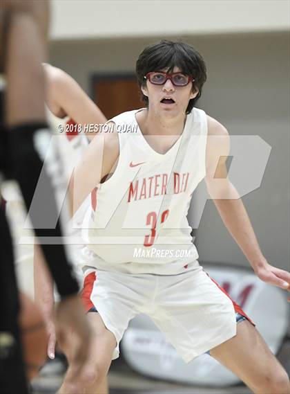 Thumbnail 1 in Mater Dei vs. Knight (Rancho Mirage Holiday Invitational) photogallery.