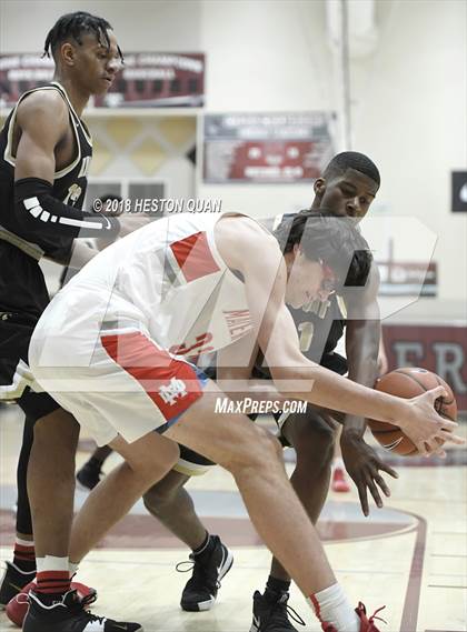 Thumbnail 1 in Mater Dei vs. Knight (Rancho Mirage Holiday Invitational) photogallery.