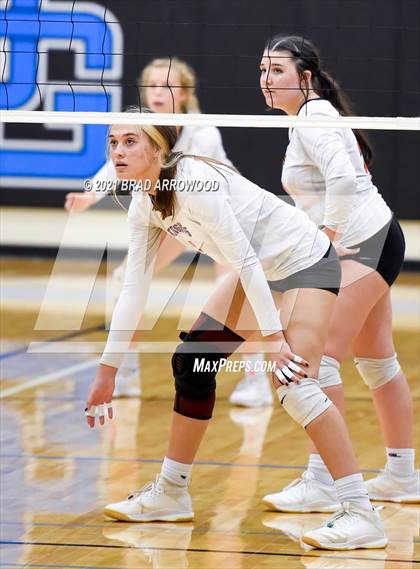 Thumbnail 3 in North Davidson at Oak Grove photogallery.