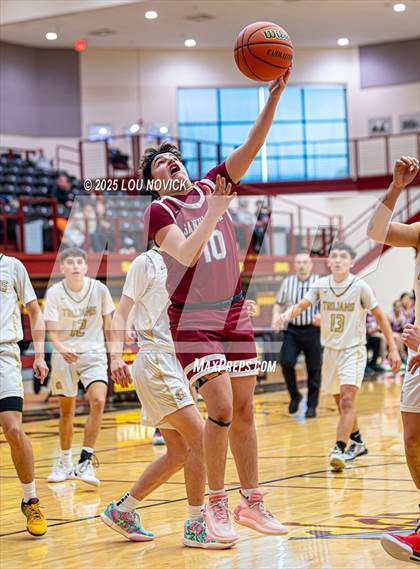 Thumbnail 1 in Sandia Prep vs. Mesa Vista (Braves Invite at Santa Fe Indian School) photogallery.