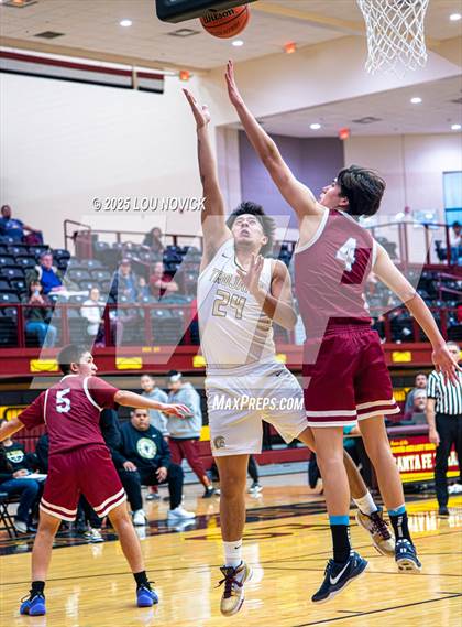 Thumbnail 1 in Sandia Prep vs. Mesa Vista (Braves Invite at Santa Fe Indian School) photogallery.