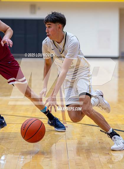 Thumbnail 1 in Sandia Prep vs. Mesa Vista (Braves Invite at Santa Fe Indian School) photogallery.